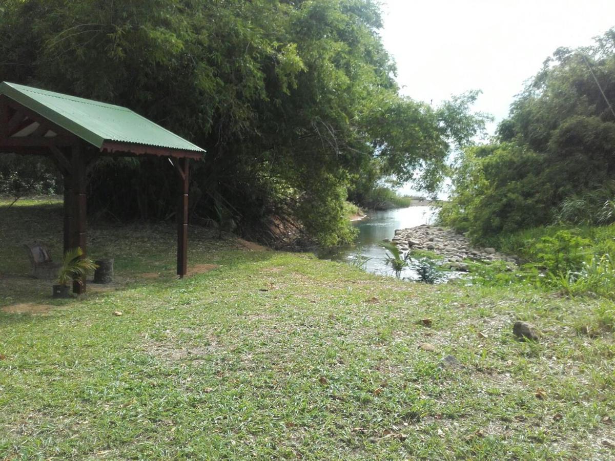 Bungalow Papaye Pointe-Noire Exterior foto